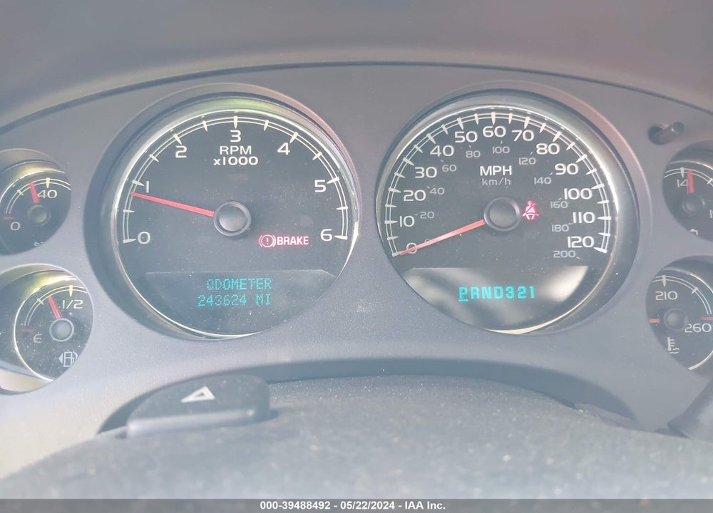 2007 GMC YUKON XL 1500 SLT VIN: 1GKFC160X7R342127