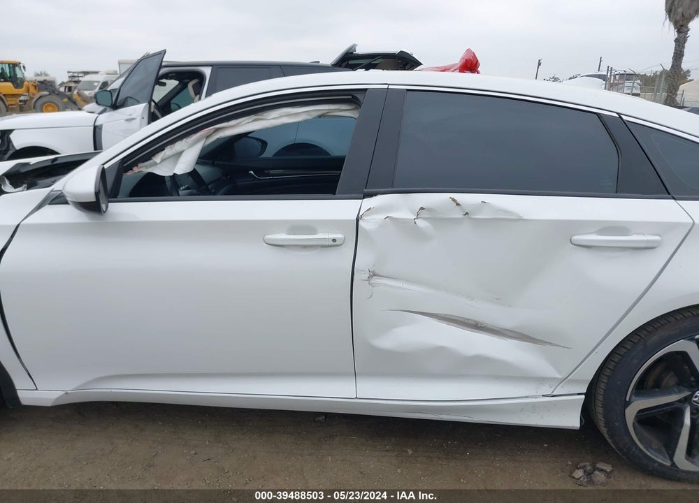2019 HONDA ACCORD VIN: 1HGCV1F33KA147319