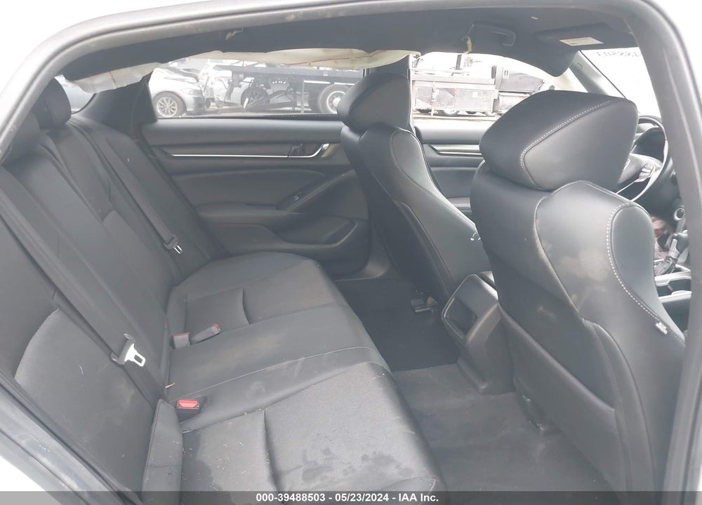2019 HONDA ACCORD VIN: 1HGCV1F33KA147319