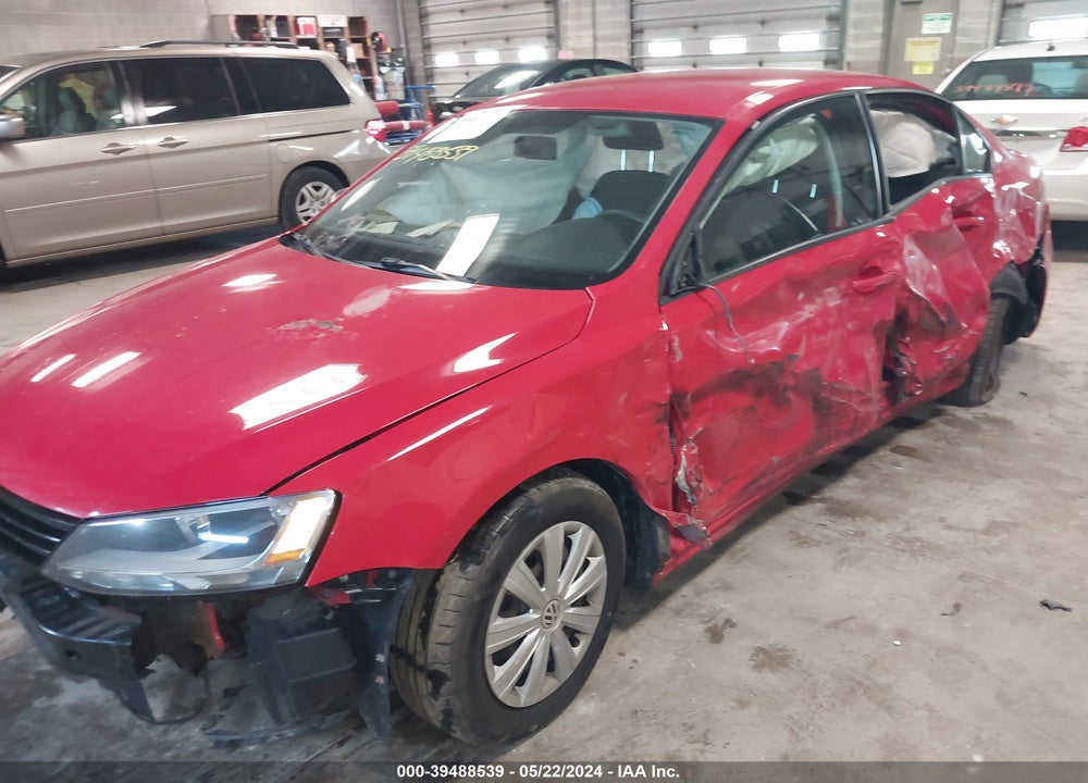 2014 VOLKSWAGEN JETTA 2.0L S VIN: 3VW2K7AJ0EM427912