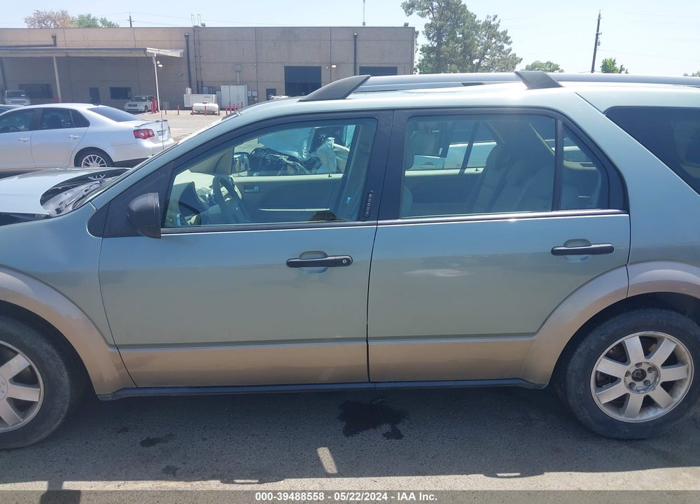2005 FORD FREESTYLE SE VIN: 1FMDK04135GA19912