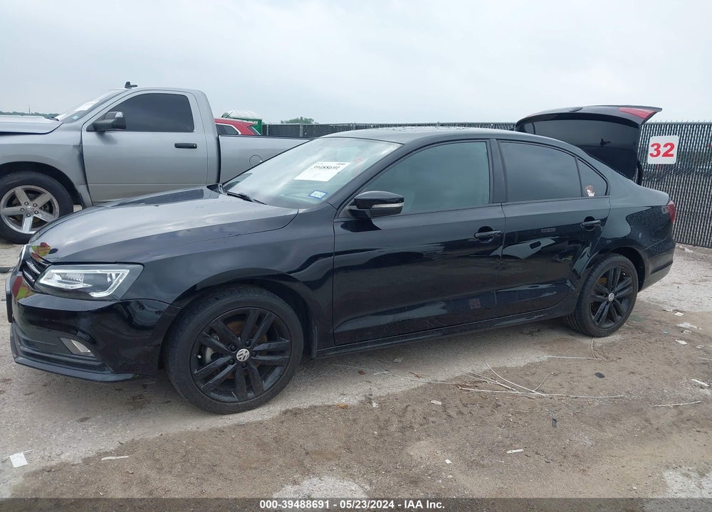 2018 VOLKSWAGEN JETTA 1.8T SE SPORT VIN: 3VWD17AJ0JM241521