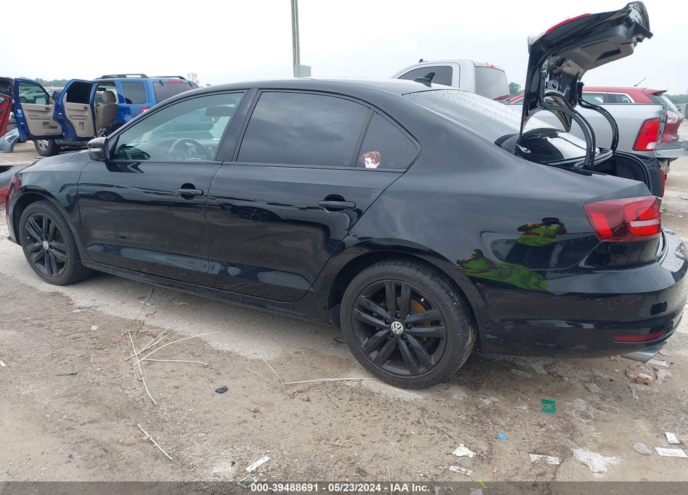 2018 VOLKSWAGEN JETTA 1.8T SE SPORT VIN: 3VWD17AJ0JM241521