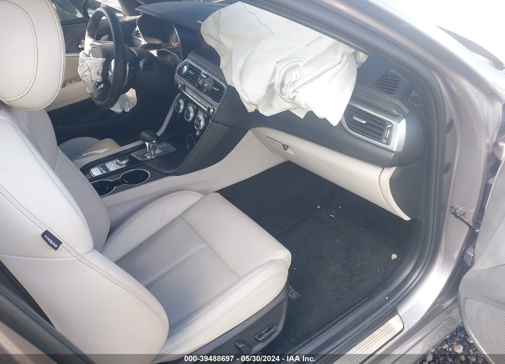 2023 GENESIS G70 2.0T AWD VIN: KMTG34TA0PU135310