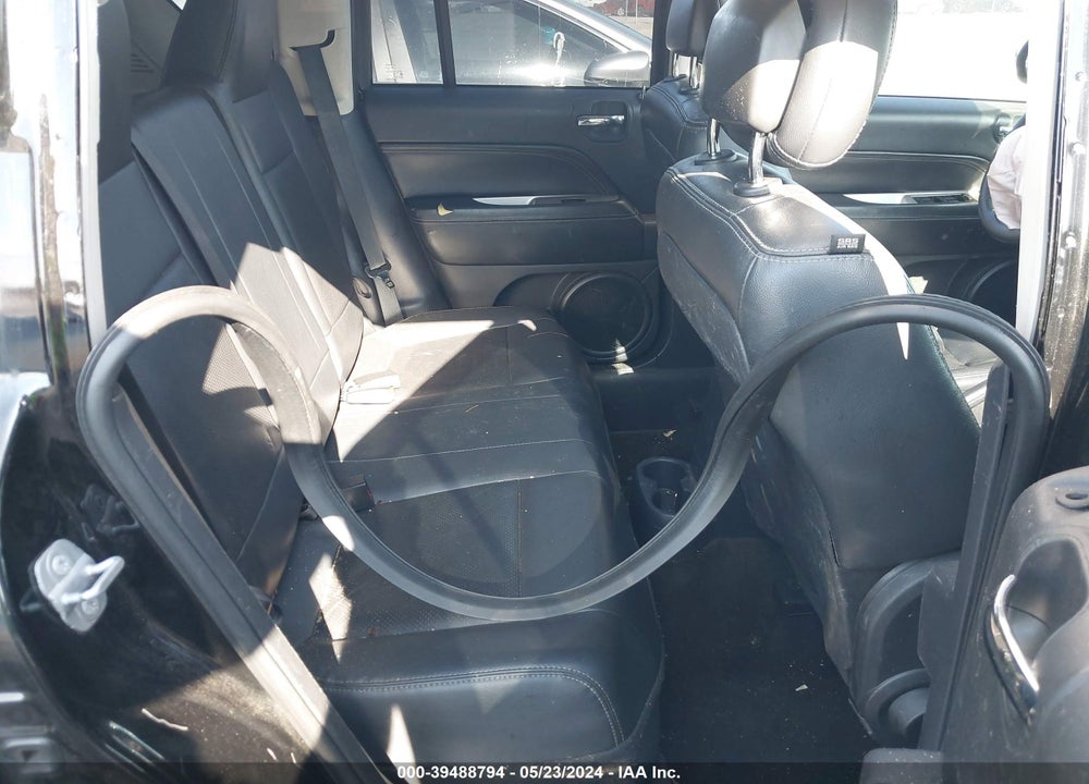 2014 JEEP COMPASS HIGH ALTITUDE VIN: 1C4NJCEA5ED886760