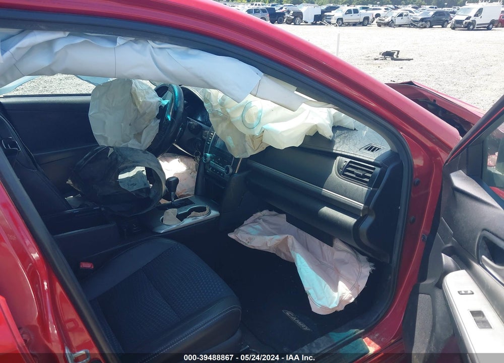 2014 TOYOTA CAMRY SE VIN: 4T1BF1FK6EU867906