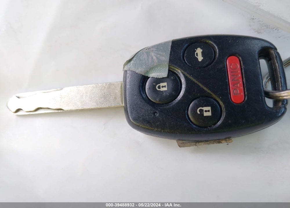 2011 HONDA ACCORD 3.5 EX-L VIN: 1HGCP3F85BA010920