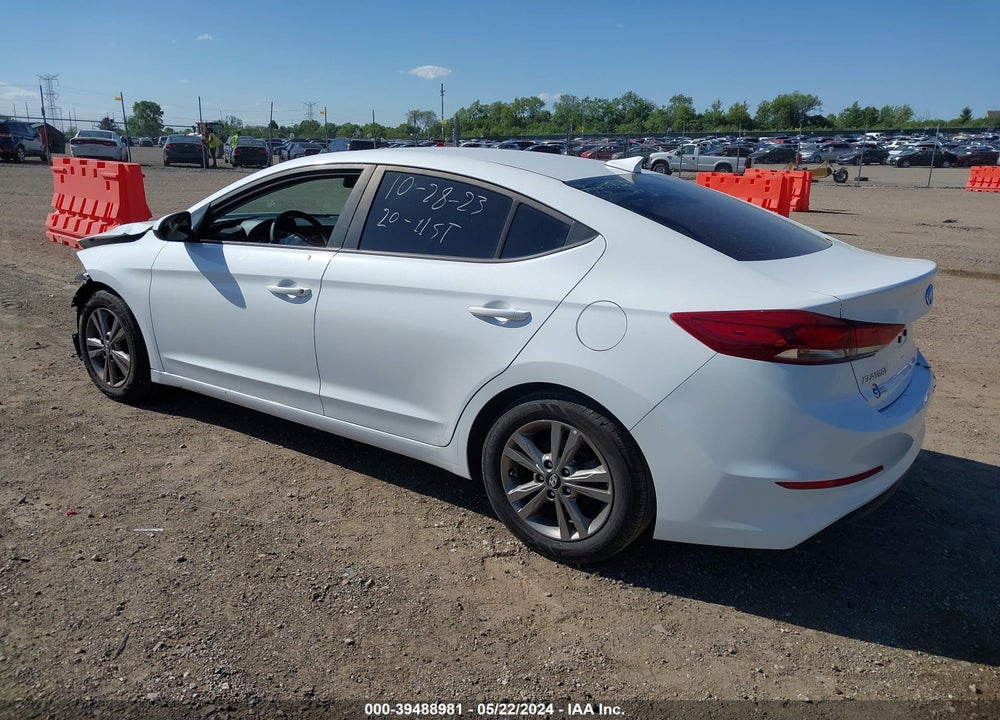 2018 HYUNDAI ELANTRA SEL VIN: 5NPD84LF1JH368001