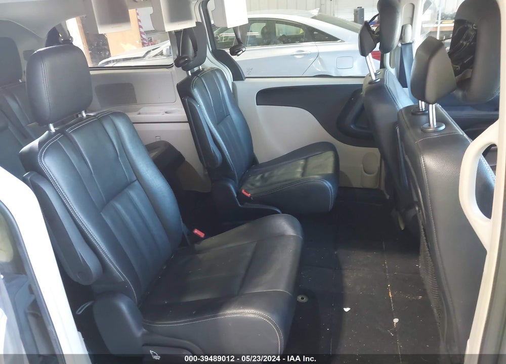 2016 CHRYSLER TOWN & COUNTRY TOURING VIN: 2C4RC1BG0GR185715