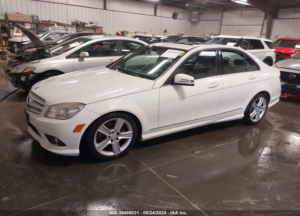 2010 MERCEDES-BENZ C 300 LUXURY 4MATIC/SPORT 4MATIC VIN: WDDGF8BB0AR111211