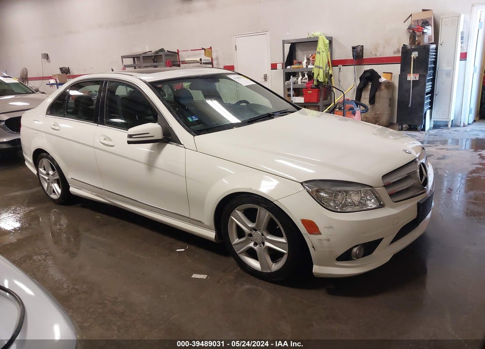 2010 MERCEDES-BENZ C 300 LUXURY 4MATIC/SPORT 4MATIC VIN: WDDGF8BB0AR111211