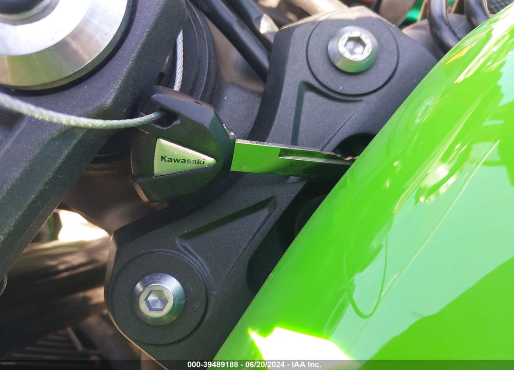 2021 KAWASAKI ZX636 K VIN: JKBZXJG13MA015671