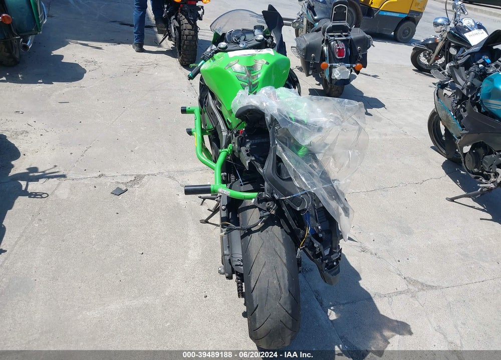 2021 KAWASAKI ZX636 K VIN: JKBZXJG13MA015671