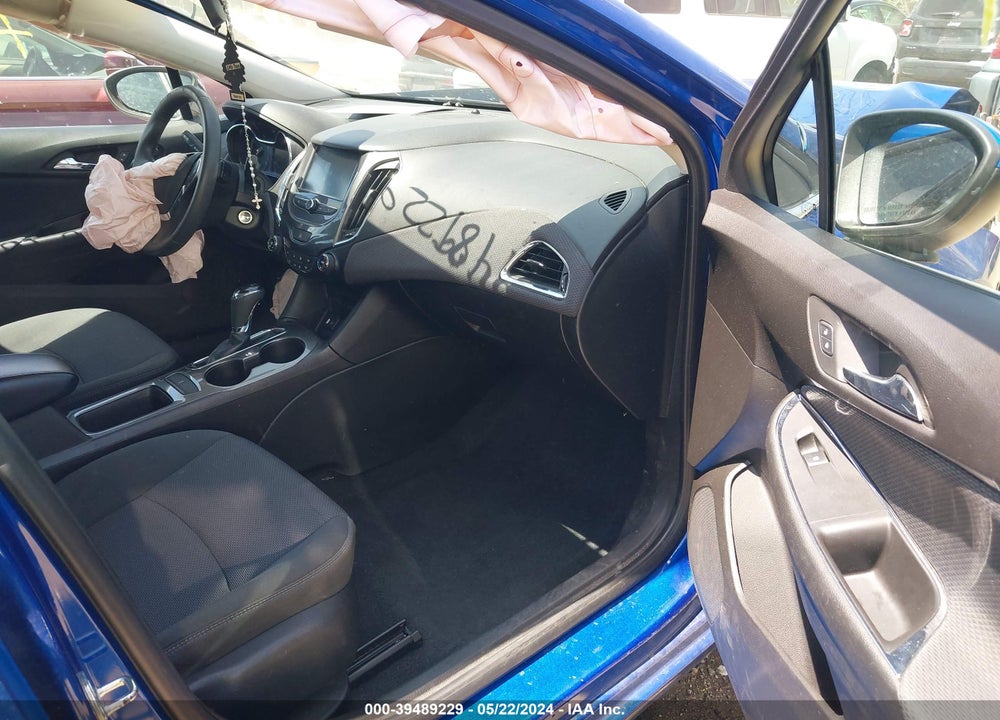 2018 CHEVROLET CRUZE LT AUTO VIN: 1G1BE5SM0J7247771