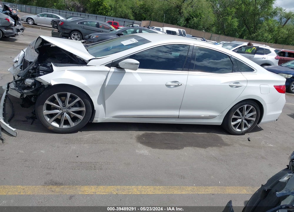 2016 HYUNDAI AZERA VIN: KMHFG4JG9GA507200