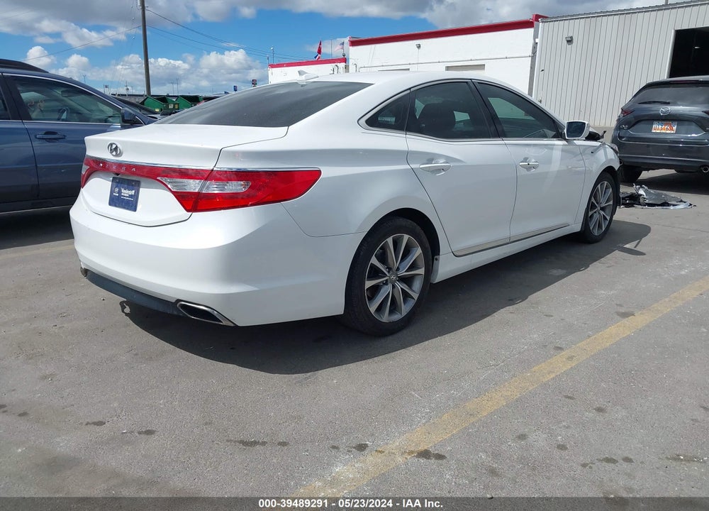 2016 HYUNDAI AZERA VIN: KMHFG4JG9GA507200