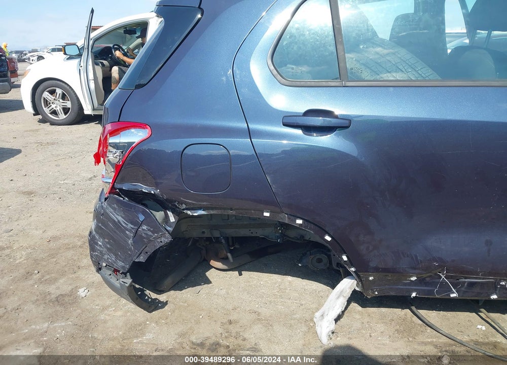 2019 CHEVROLET TRAX LS VIN: 3GNCJNSB5KL214002