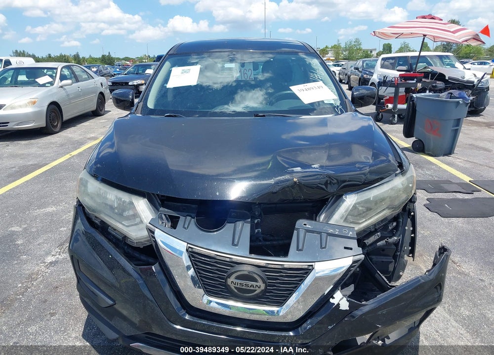 2018 NISSAN ROGUE S VIN: KNMAT2MVXJP586115