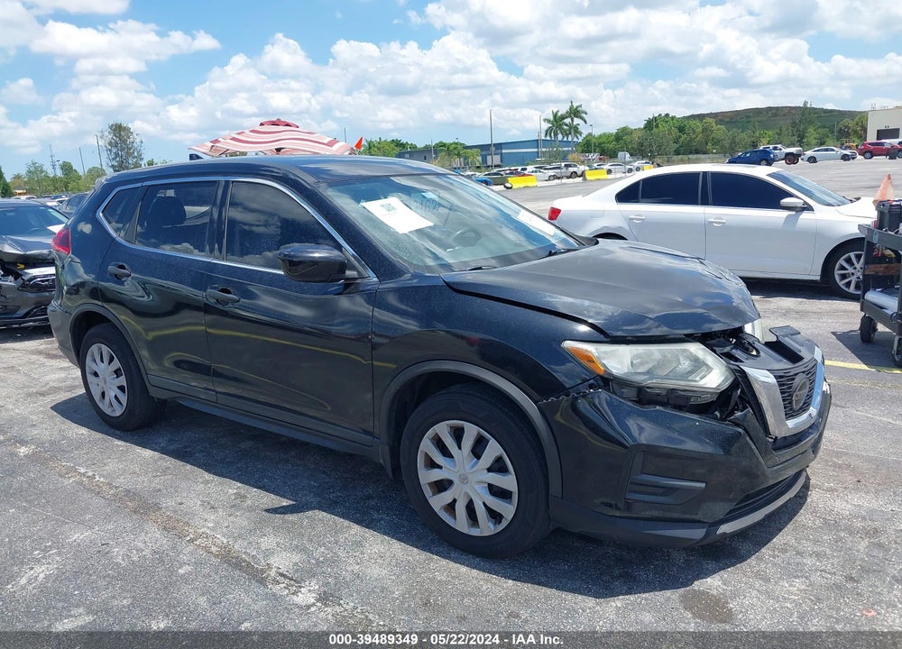 2018 NISSAN ROGUE S VIN: KNMAT2MVXJP586115