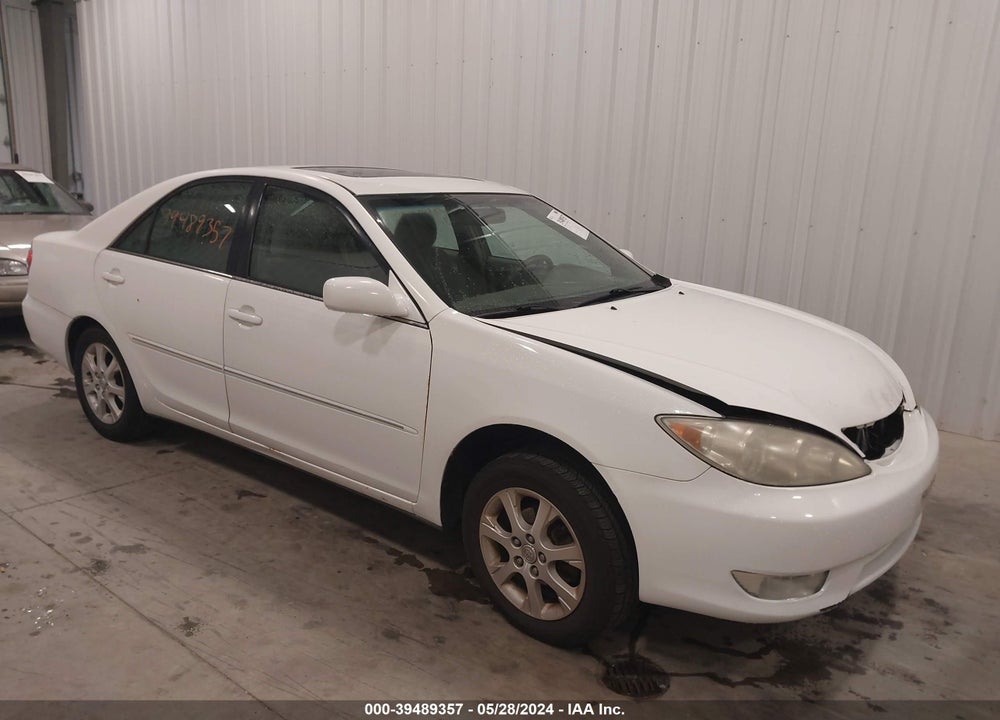 2006 TOYOTA CAMRY XLE VIN: 4T1BE30K16U673695