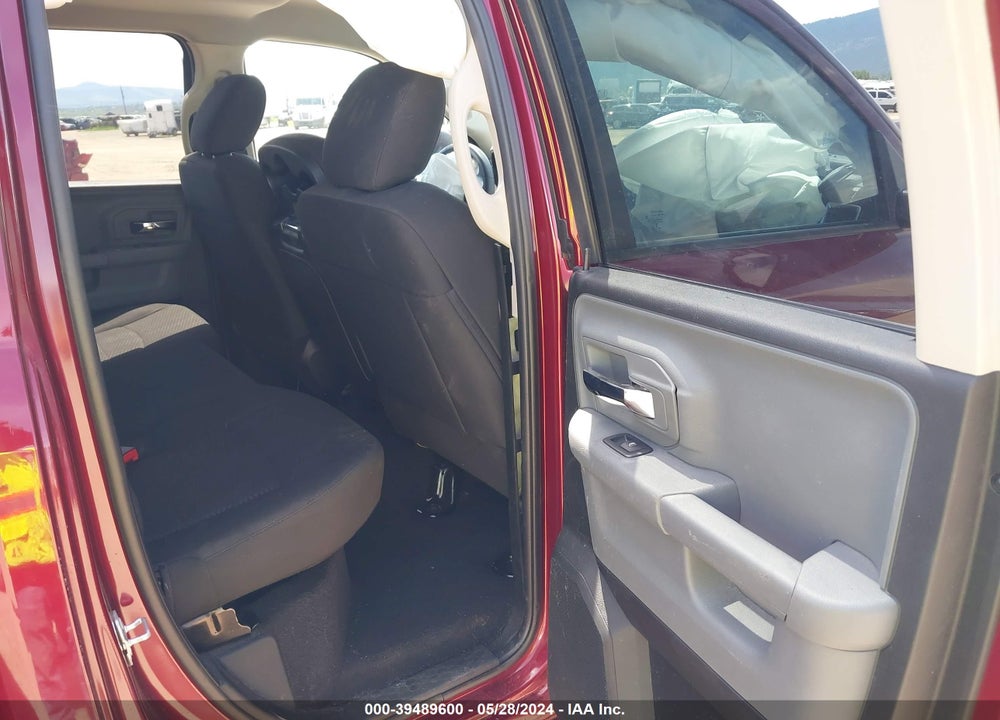 2019 RAM 1500 CLASSIC VIN: 1C6RR7GG5KS739551