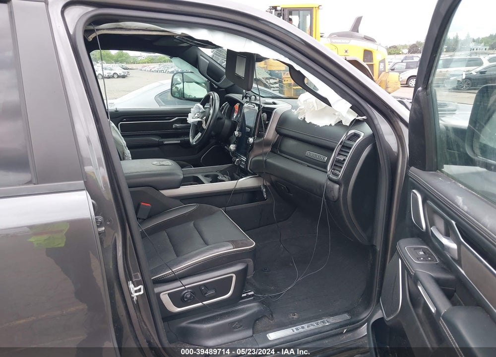 2021 RAM 1500 LAIE  4X4 5'7 BOX VIN: 1C6SRFJT8MN577787