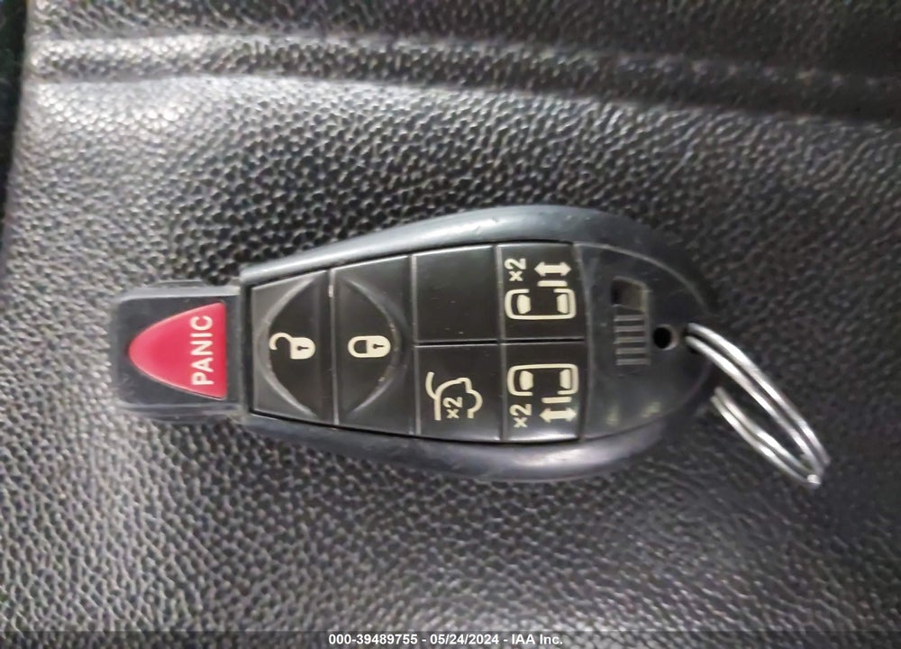 2013 CHRYSLER TOWN & COUNTRY TOURING VIN: 2C4RC1BGXDR630859