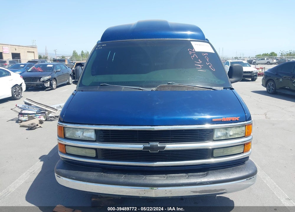 2001 CHEVROLET EXPRESS UPFITTER VIN: 1GBFG15R111238510