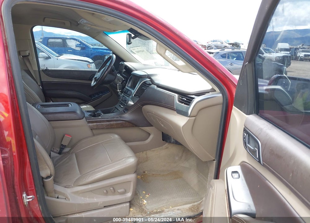 2015 CHEVROLET SUBURBAN 1500 LT VIN: 1GNSKJKC2FR126405