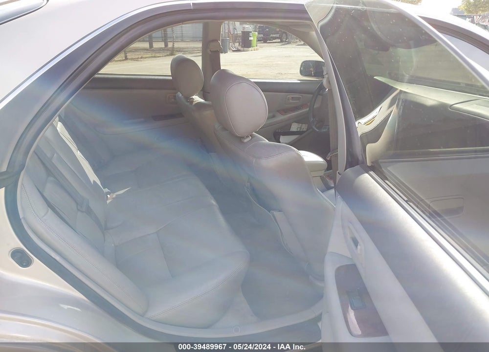 1998 LEXUS ES 300 VIN: JT8BF28G5W0110425