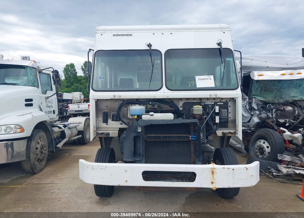 2013 FREIGHTLINER CHASSIS M LINE WALK-IN VAN VIN: 4UZAC3DV5DCFF6791