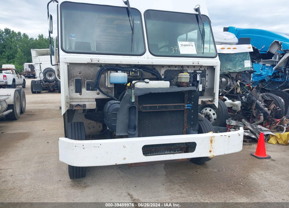 2013 FREIGHTLINER CHASSIS M LINE WALK-IN VAN VIN: 4UZAC3DV5DCFF6791