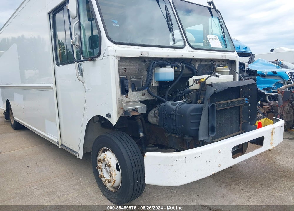 2013 FREIGHTLINER CHASSIS M LINE WALK-IN VAN VIN: 4UZAC3DV5DCFF6791