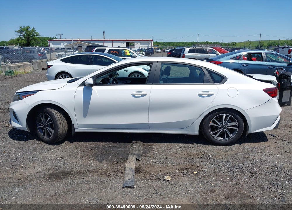 2023 KIA FORTE LXS VIN: 3KPF24AD6PE694806