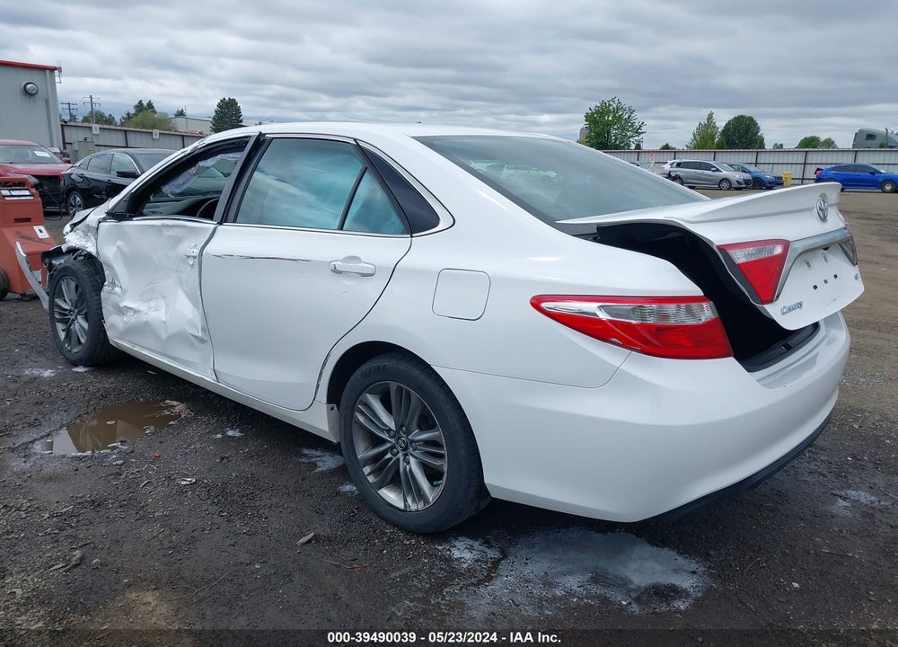 2017 TOYOTA CAMRY SE VIN: 4T1BF1FK6HU301779