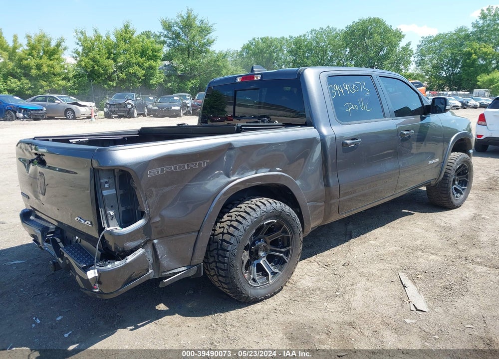 2021 RAM 1500 LAIE  4X4 5'7 BOX VIN: 1C6SRFJT5MN669214