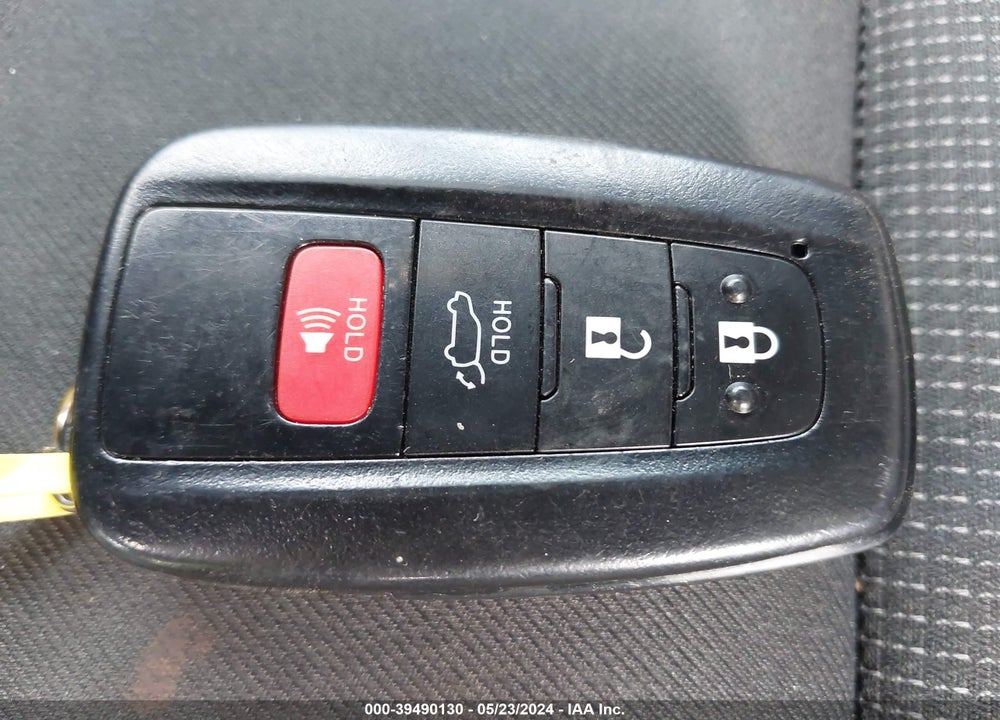 2022 TOYOTA RAV4 SE HYBRID VIN: 4T3T6RFV6NU066123