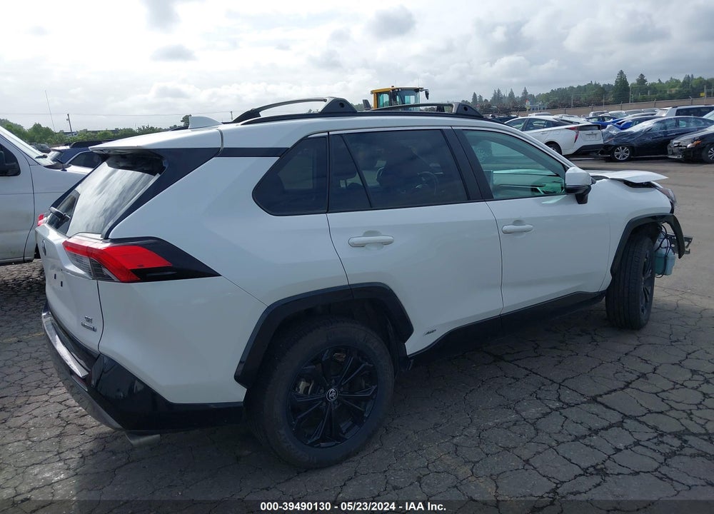 2022 TOYOTA RAV4 SE HYBRID VIN: 4T3T6RFV6NU066123