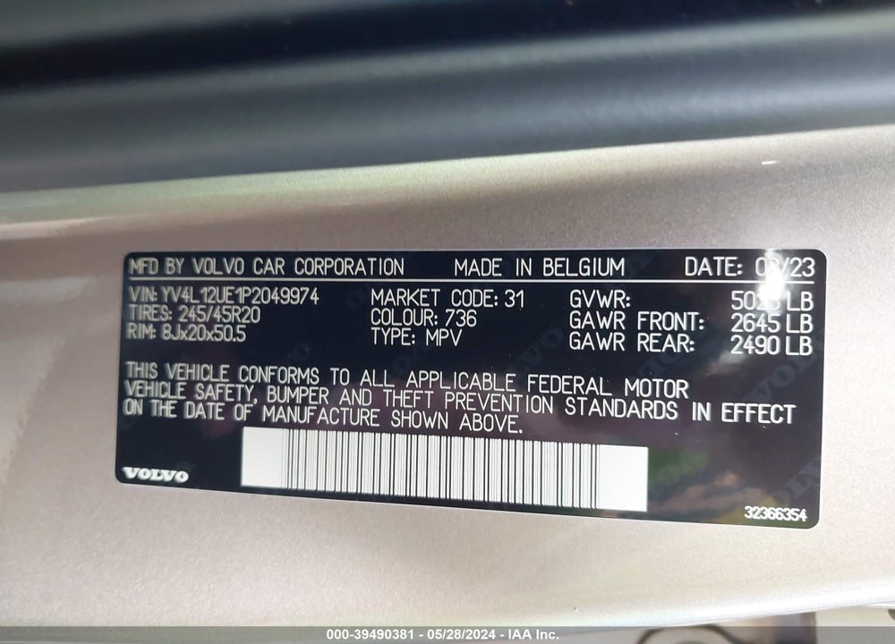 2023 VOLVO XC40 B5 PLUS BRIGHT THEME VIN: YV4L12UE1P2049974