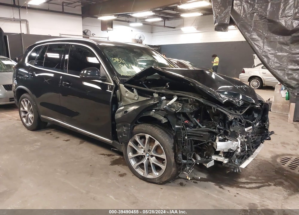 2024 BMW X5 XDRIVE40I VIN: 5UX23EU09R9V50456