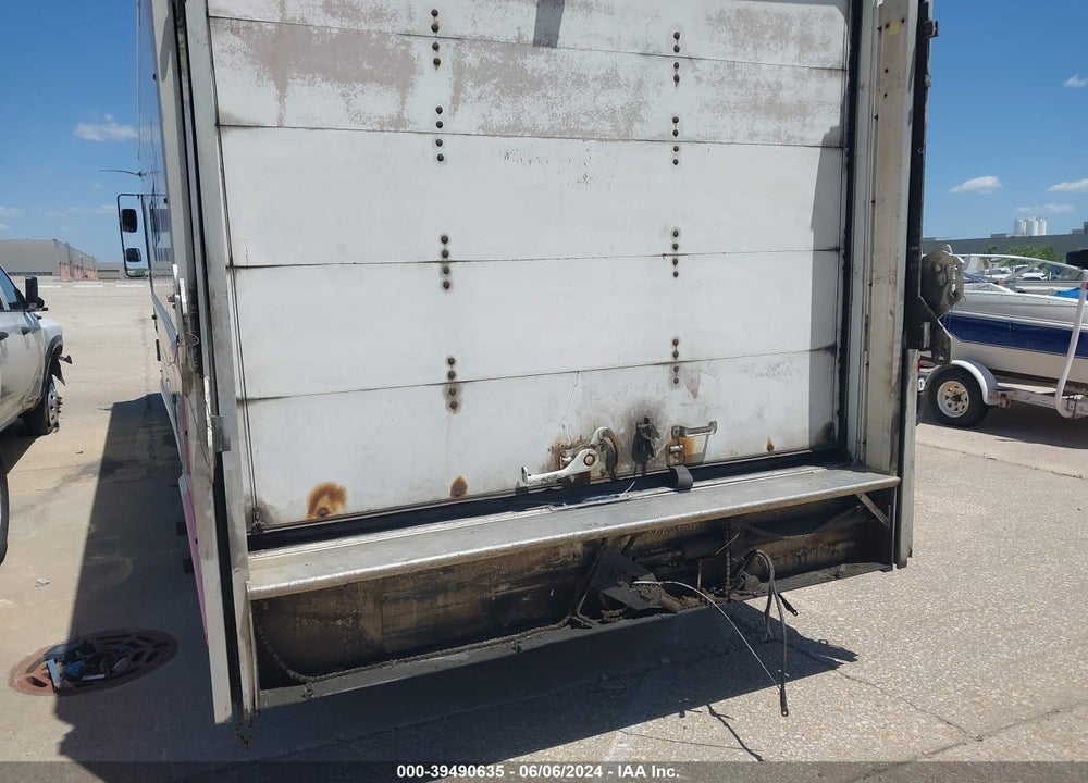 2012 FREIGHTLINER CHASSIS M LINE WALK-IN VAN VIN: 4UZAC3DV9CCBE5490