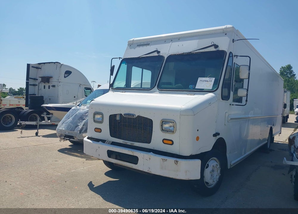 2012 FREIGHTLINER CHASSIS M LINE WALK-IN VAN VIN: 4UZAC3DV9CCBE5490