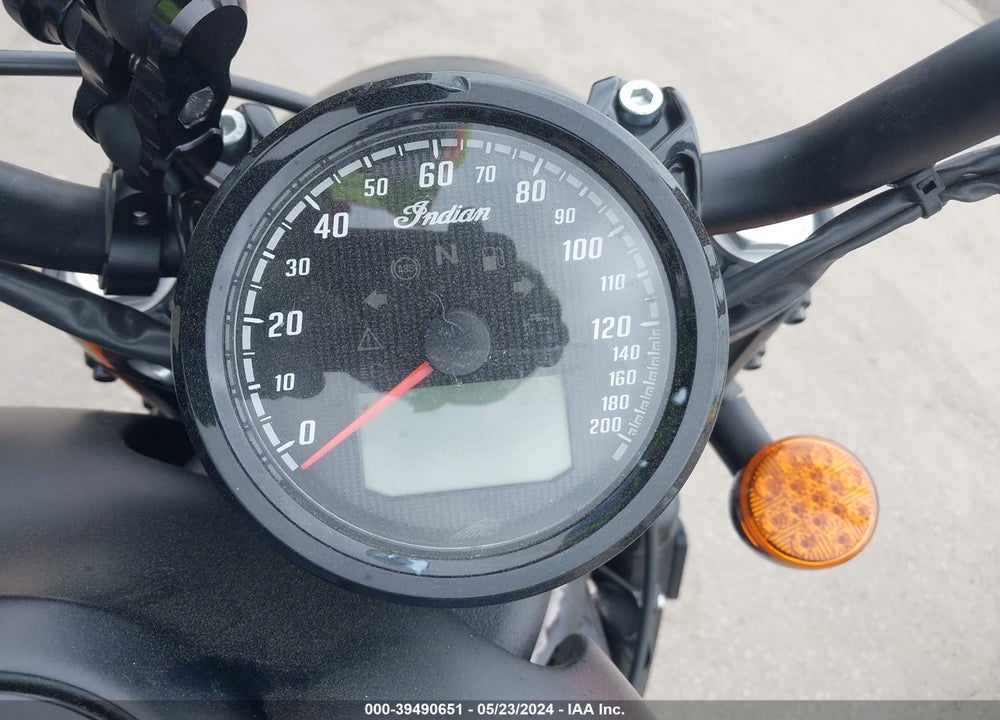 2023 INDIAN MOTORCYCLE CO. SCOUT BOBBER ABS VIN: 56KMTA002P3196833