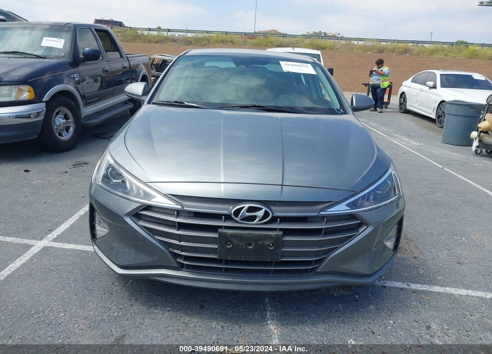 2019 HYUNDAI ELANTRA SEL VIN: KMHD84LF5KU767741