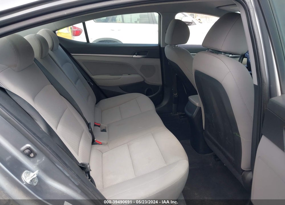 2019 HYUNDAI ELANTRA SEL VIN: KMHD84LF5KU767741