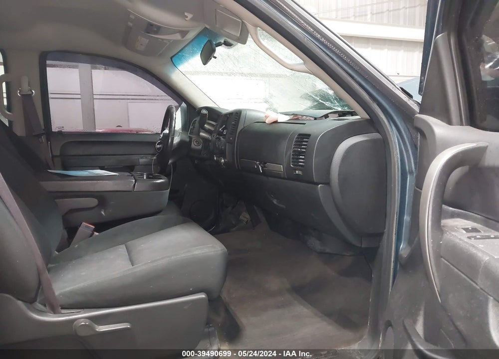 2014 GMC SIERRA 2500HD SLE VIN: 1GT120CG4EF185410