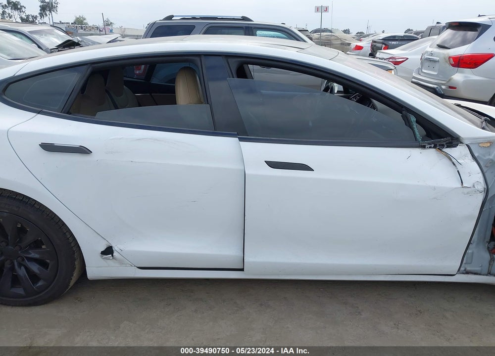 2016 TESLA MODEL S 60D/70D/75D/85D/90D VIN: 5YJSA1E24GF147276