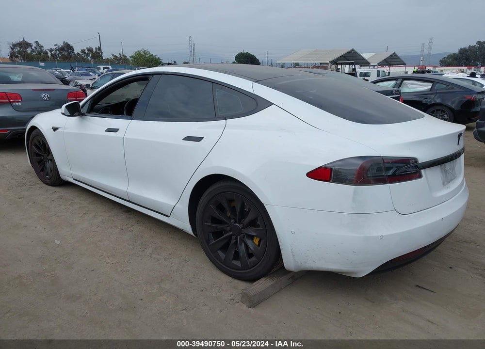 2016 TESLA MODEL S 60D/70D/75D/85D/90D VIN: 5YJSA1E24GF147276