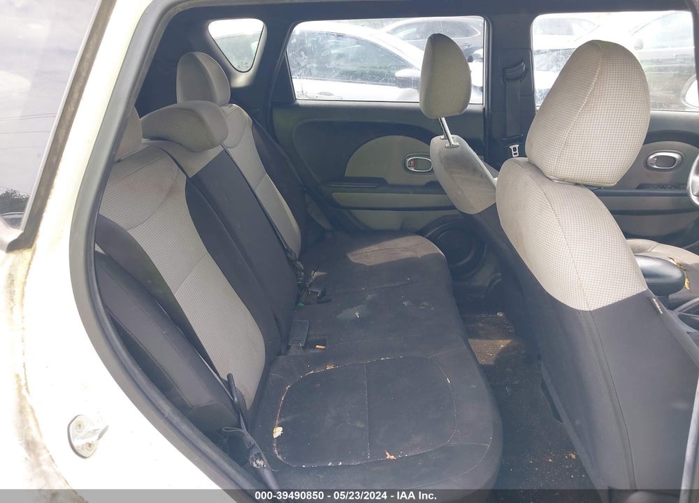 2015 KIA SOUL VIN: KNDJN2A26F7230112