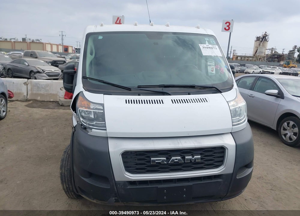 2019 RAM PROMASTER 1500 LOW ROOF 136 WB VIN: 3C6TRVAG4KE565803